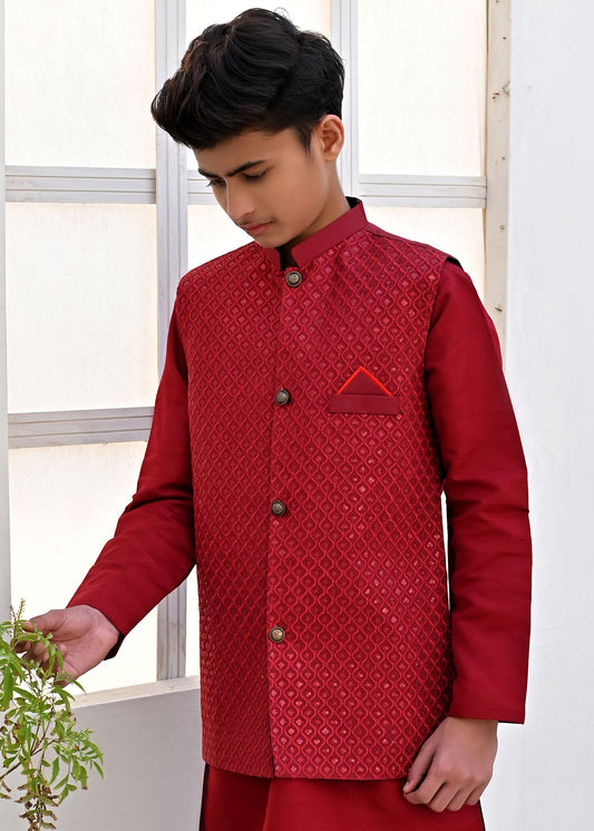 MAROON EMBROIDERED WAISTCOAT